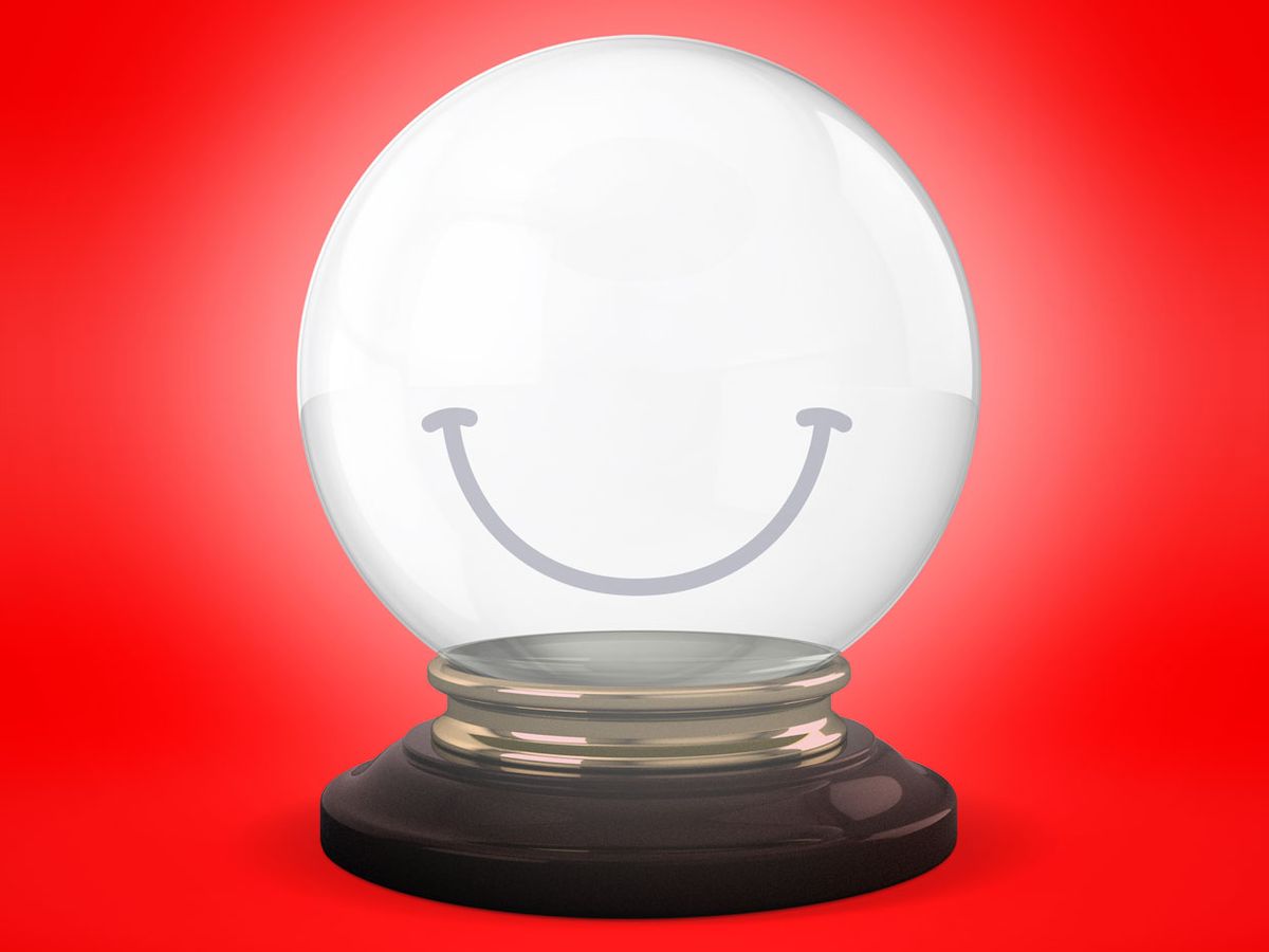 水晶球的照片插图上的微笑。